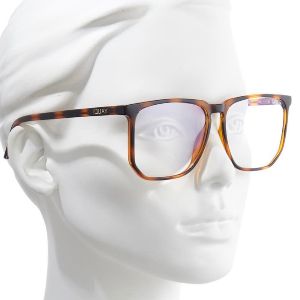 Quay Australia 51mm Stranger blue light blocking glasses brand new never worn